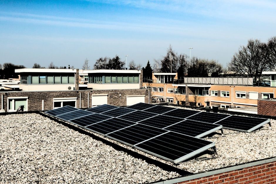 Zonnepanelen plat dak Antwerpen
